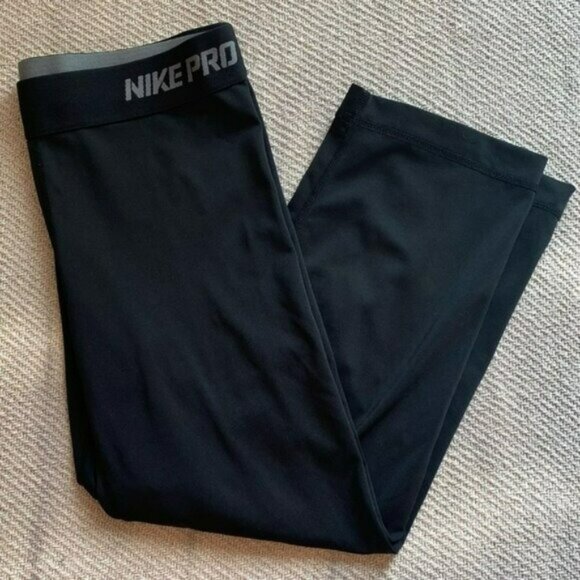 Nike Pro Women’s Leggings Size Small Black Active - Picture 1 of 8